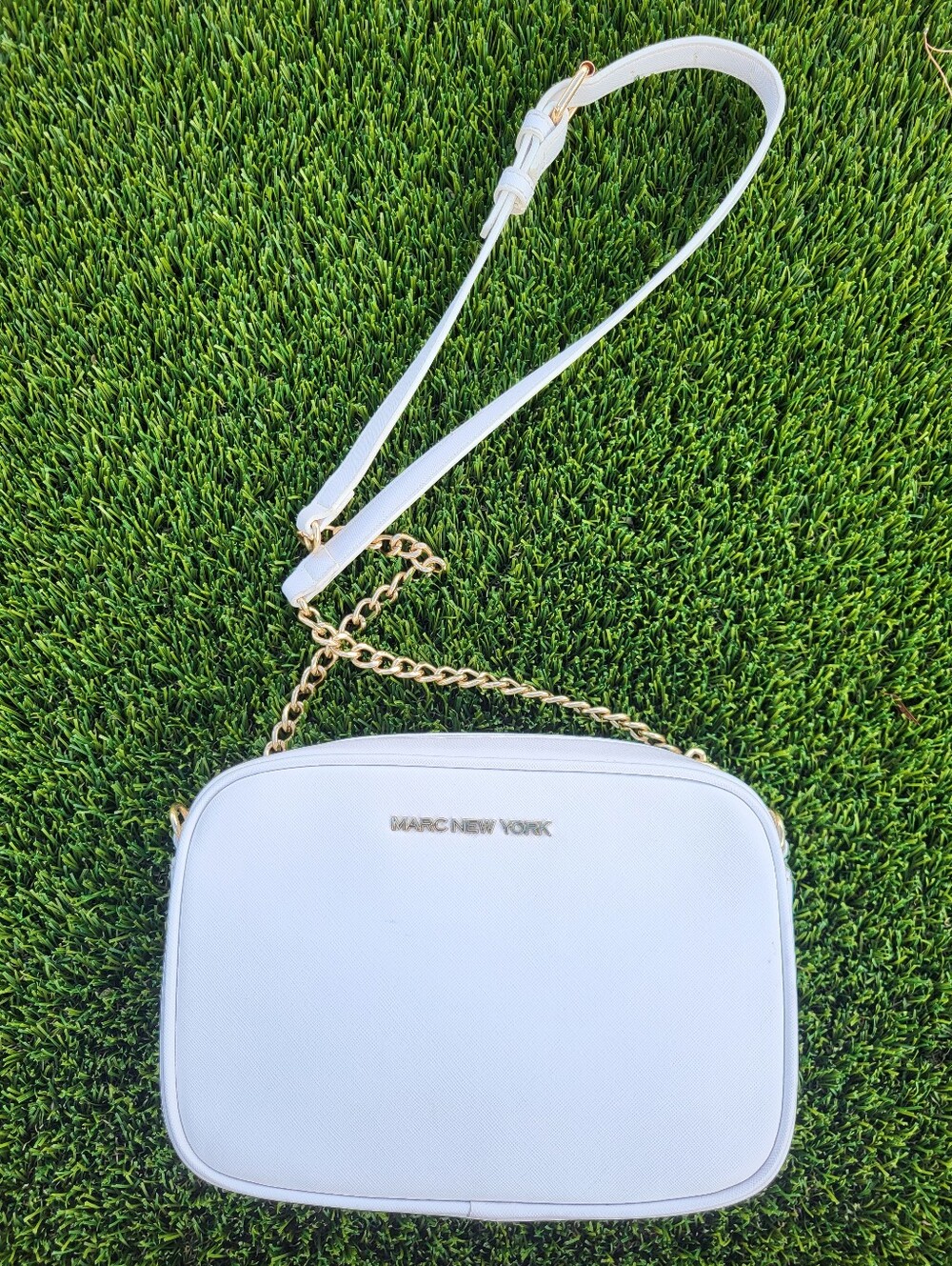 Marc New York White Camera Crossbody Bag With Gold Chain Strap
